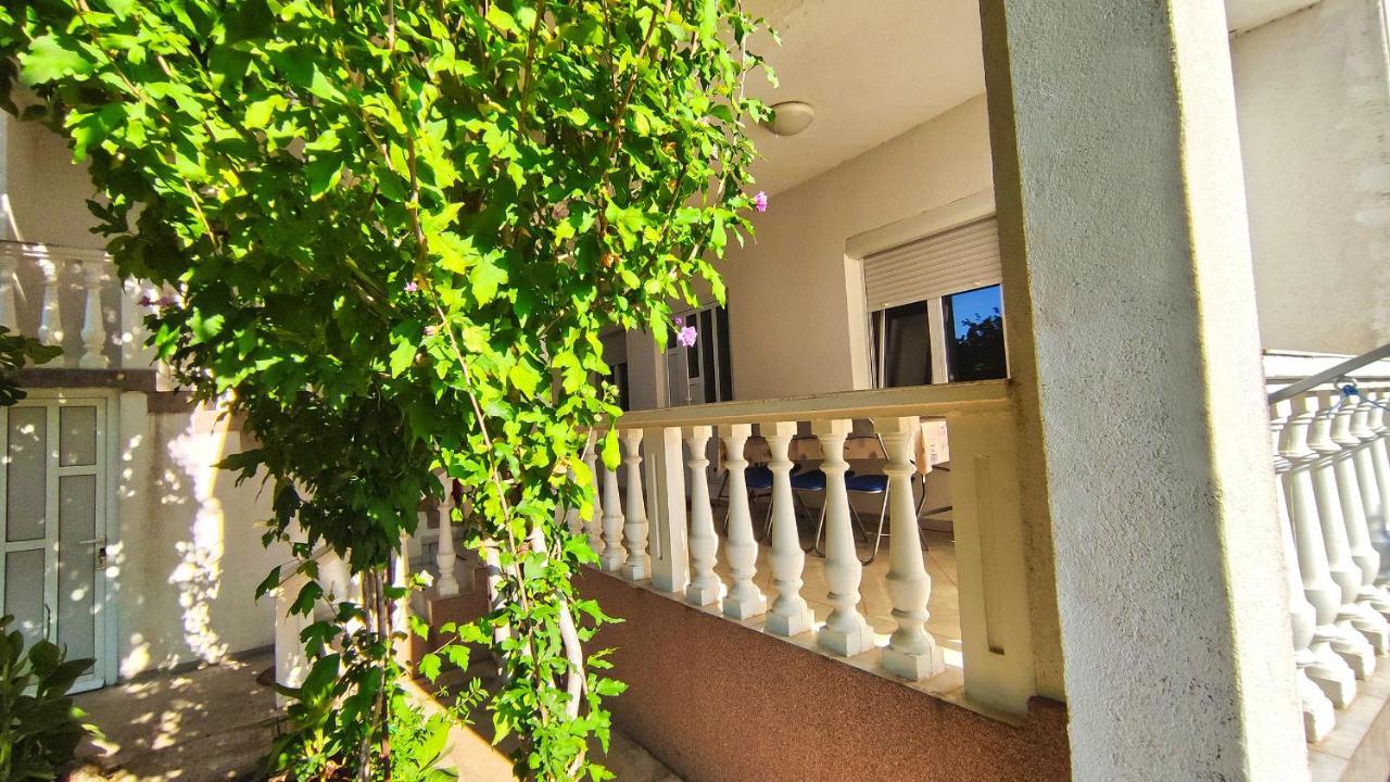 Apartment Amigo Селине Экстерьер фото